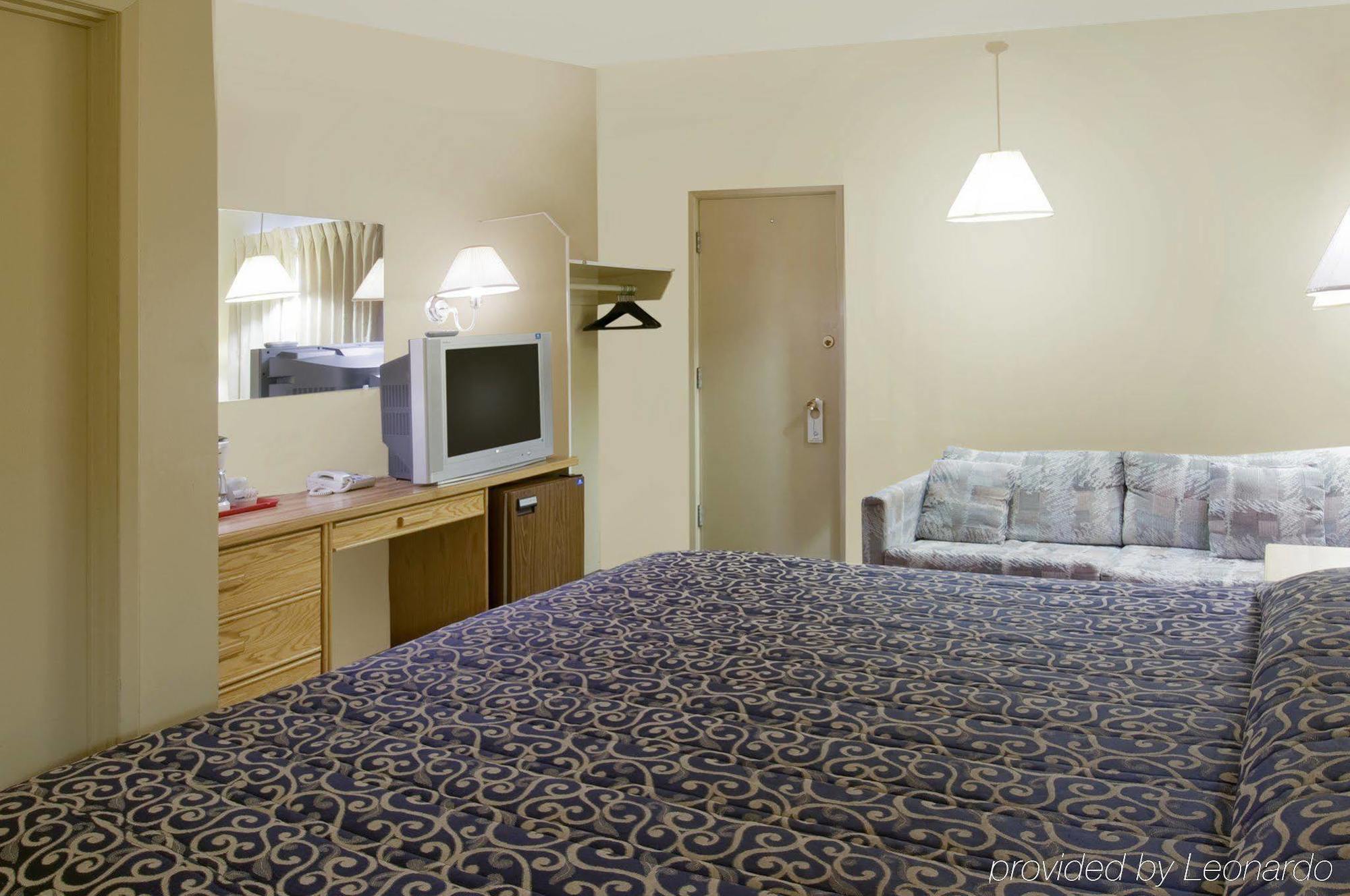 Canada'S Best Value Desert Inn & Suites Cache Creek Exteriör bild